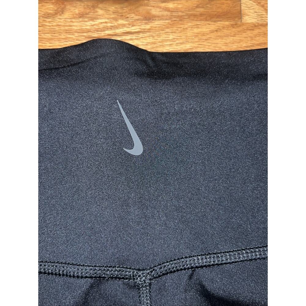 NIKE Women's YOGA Dri-FIT Yoga High-Waist 7/8 Metallic Trim Leggings NWT MEDIUM - Picture 7 of 8